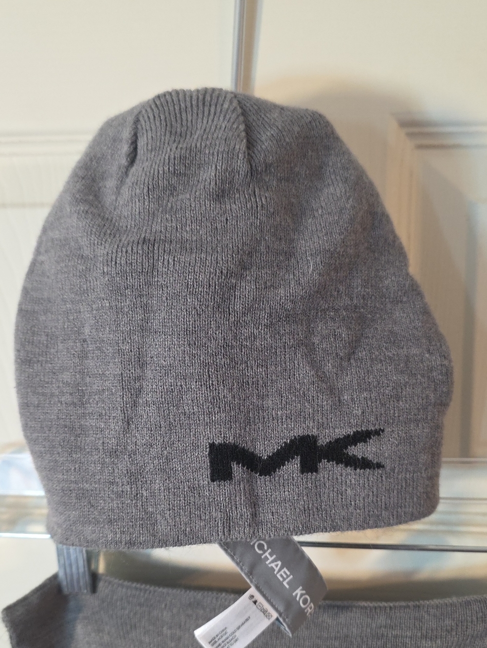 Michael Kors Men's Scarf And Bennie